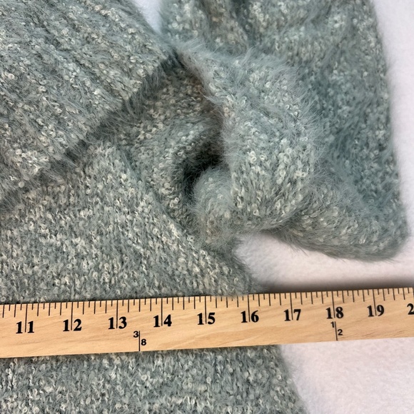 Free People Cowl Neck Sweater Womens XS Soft Girl Fuzzy Knit Cozy Oversized Boho - Picture 13 of 14